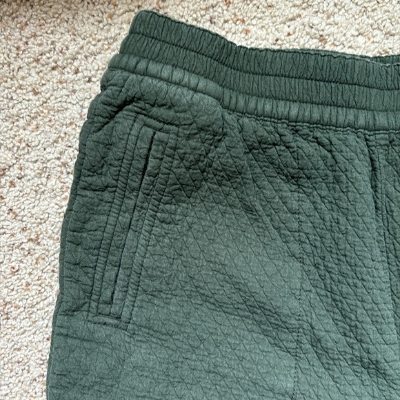 Madewell Textured Pull On Pants - Picture 2 of 4